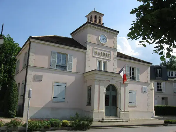 Installateur Spa IDF Installateur spa et jacuzzi Marnes-la-Coquette